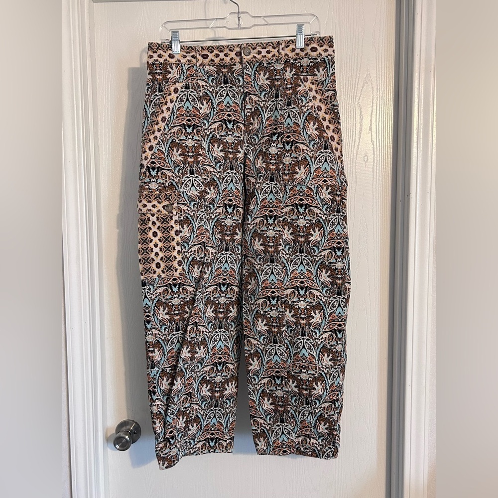 by Anthropologie Women’s corduroy Barrel pants Size 10 - Picture 3 of 9